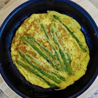 Traditional Greek Asparagus Omelet