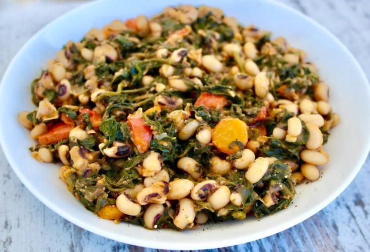 Greek Black-Eyed Peas and Spinach - OliveTomato.com