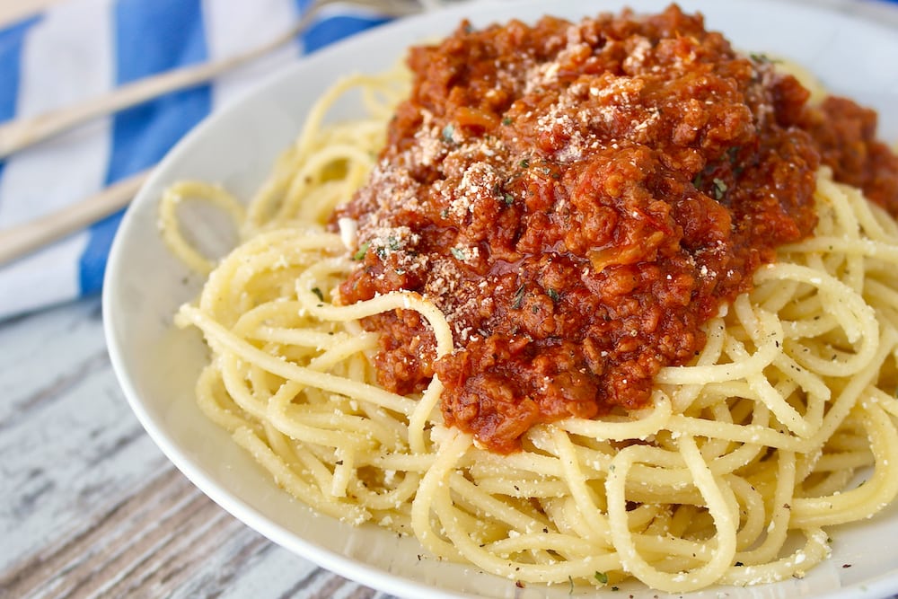 The Ultimate Greek Spaghetti With Meat Sauce Recipe-Makaronia Me Kima