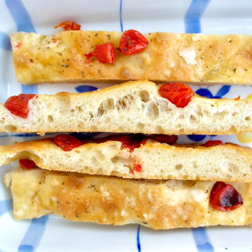 How to make Easy Focaccia with cherry tomatoes