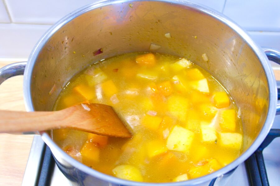 Quick and Easy Butternut Squash Soup