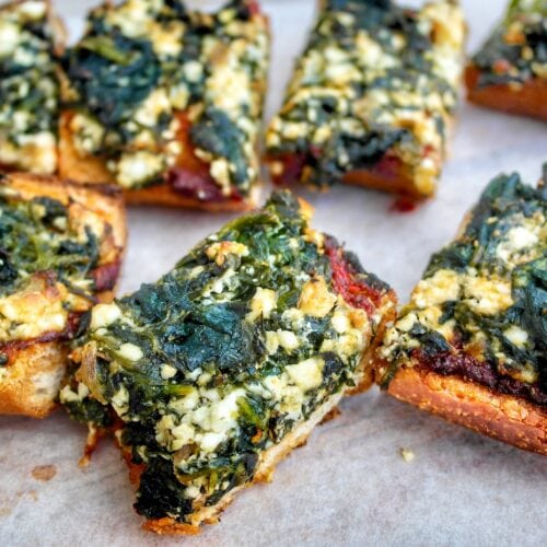 Easy Spanakopita Pizza Bread